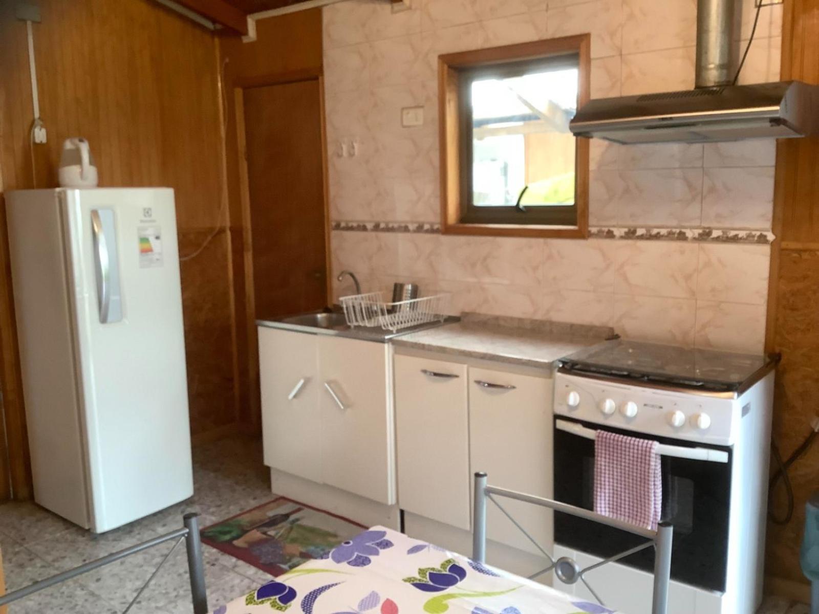 Hostal Y Cabanas Ventisquero Puerto Puyuguapi Eksteriør billede