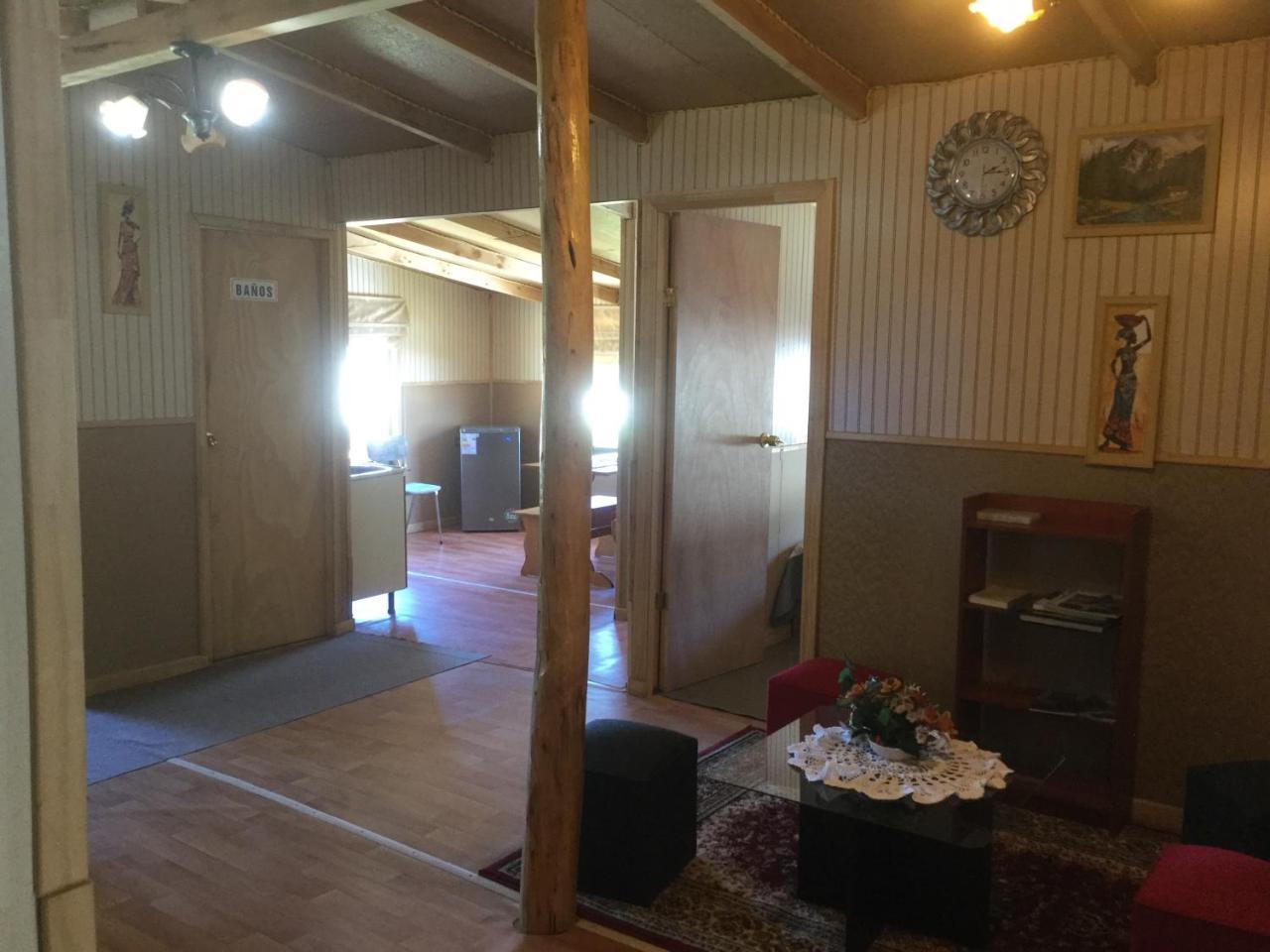 Hostal Y Cabanas Ventisquero Puerto Puyuguapi Eksteriør billede